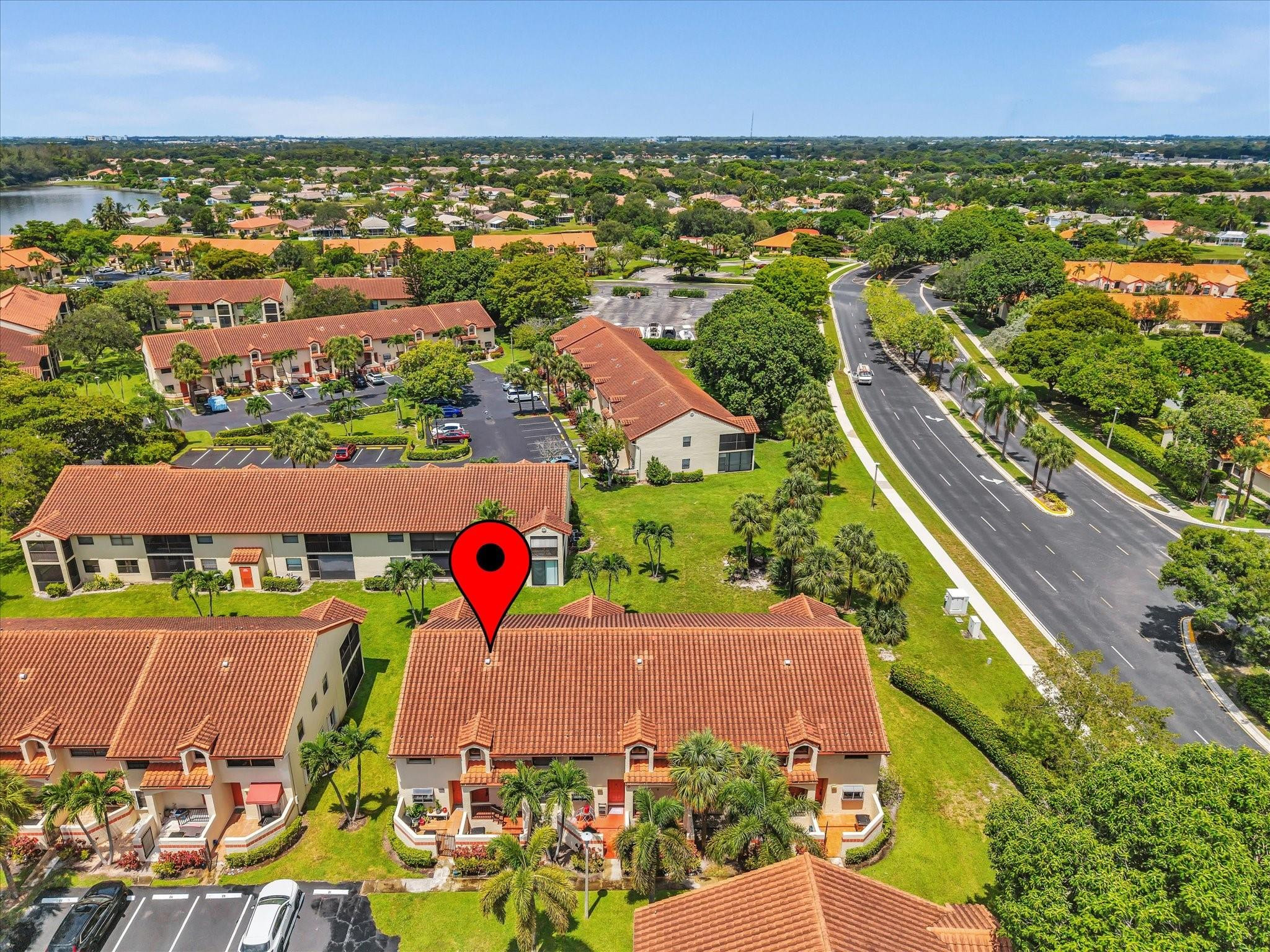 Diplomat Square - Residential