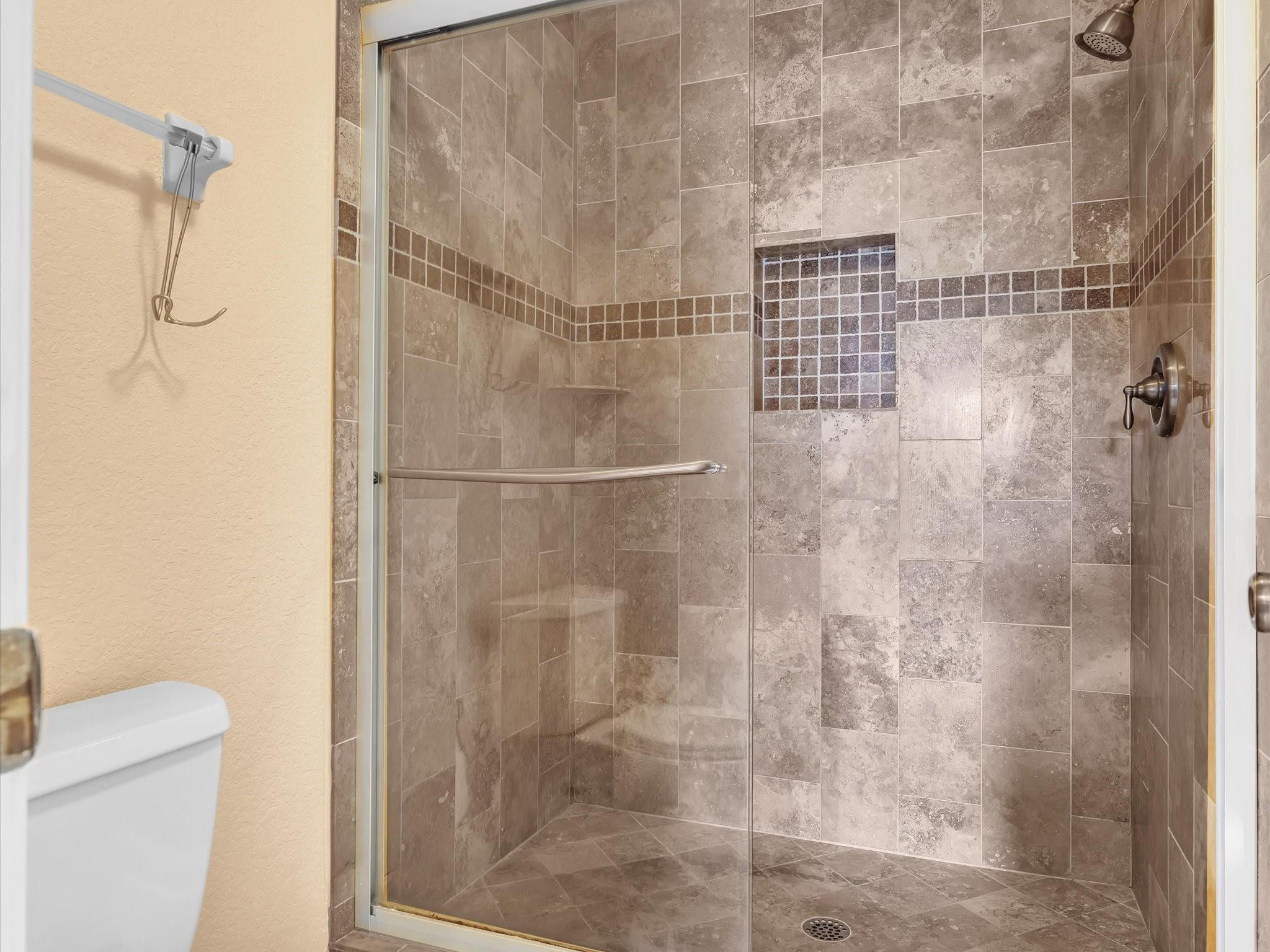 Diplomat Square - Residential