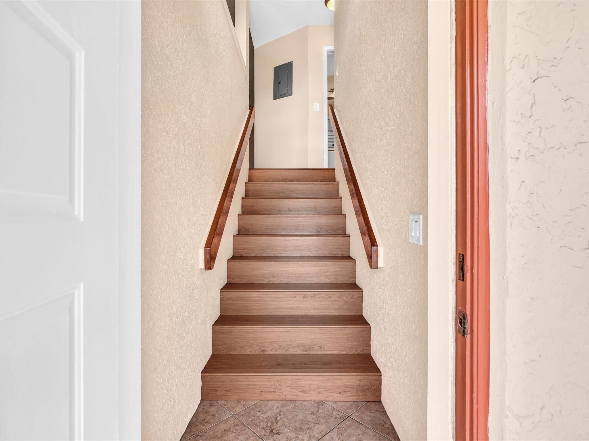 Diplomat Square - Residential