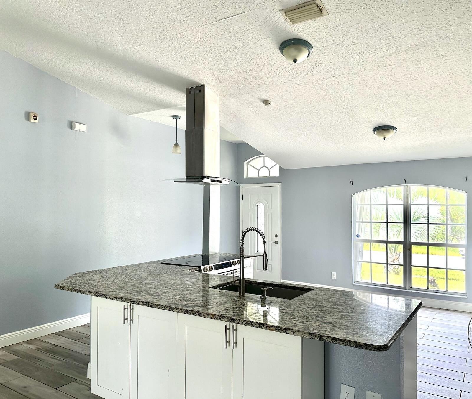 PORT MALABAR UNIT 24 - Residential Lease