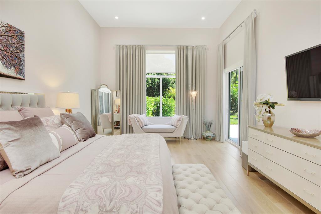 ADMIRALS COVE PAR B REPL - Residential