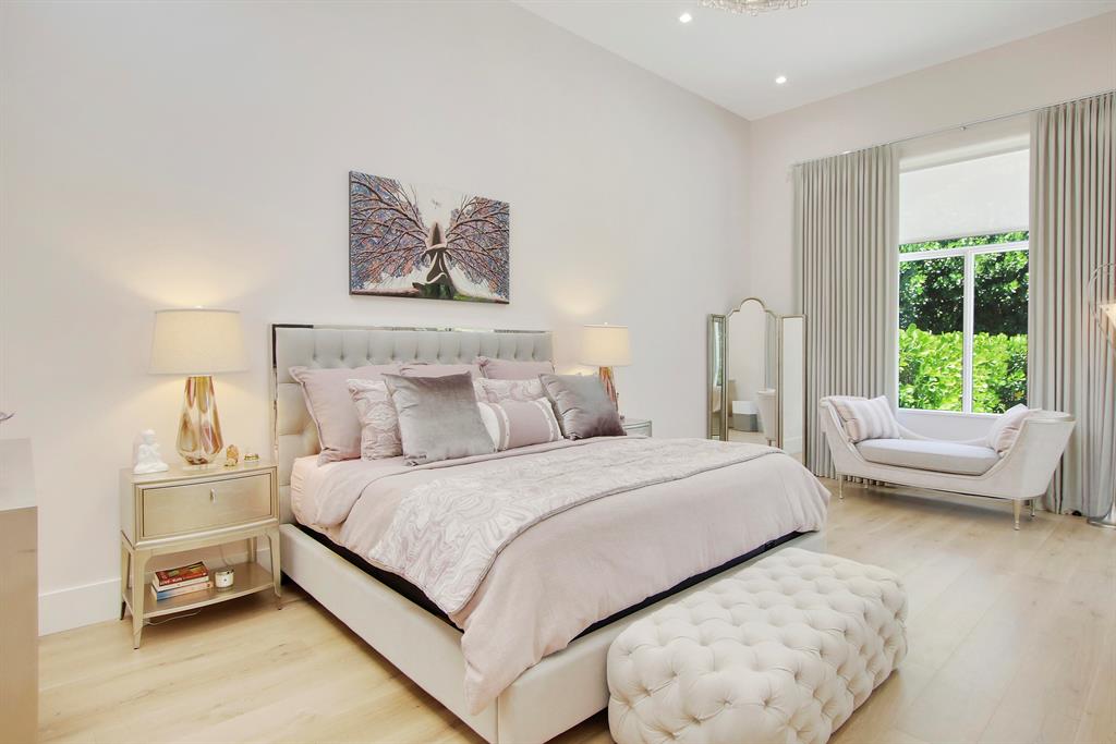 ADMIRALS COVE PAR B REPL - Residential