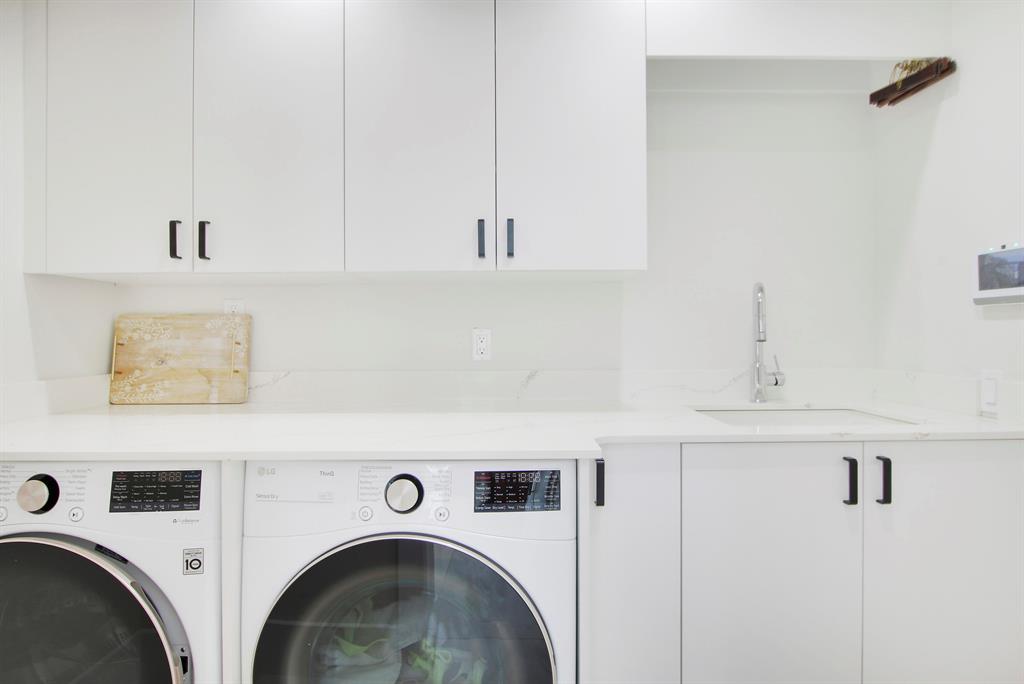 ADMIRALS COVE PAR B REPL - Residential