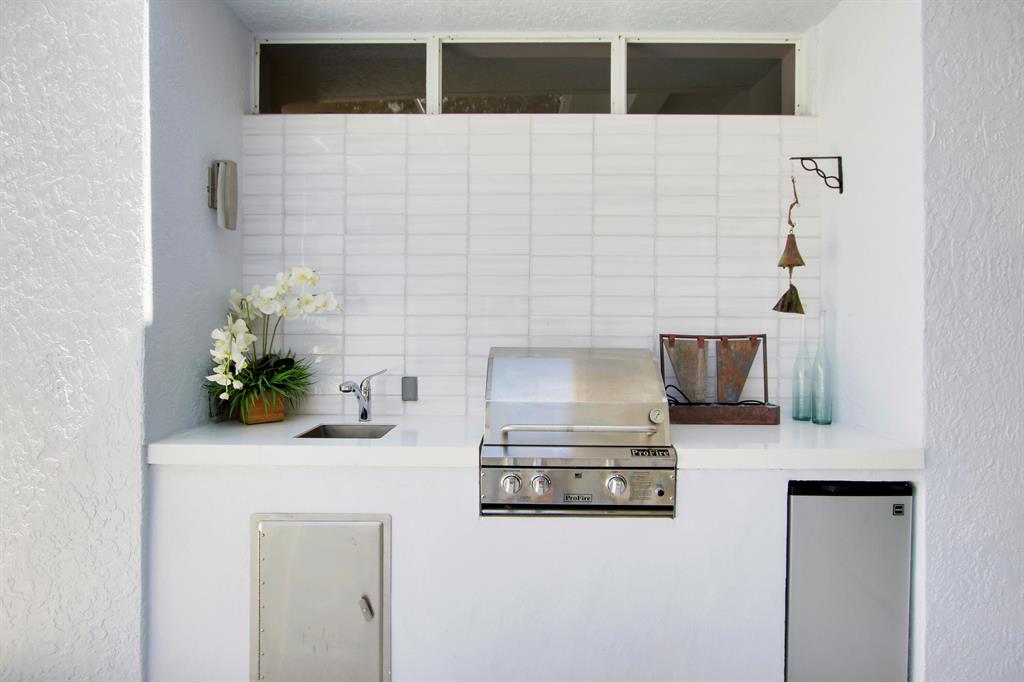 ADMIRALS COVE PAR B REPL - Residential