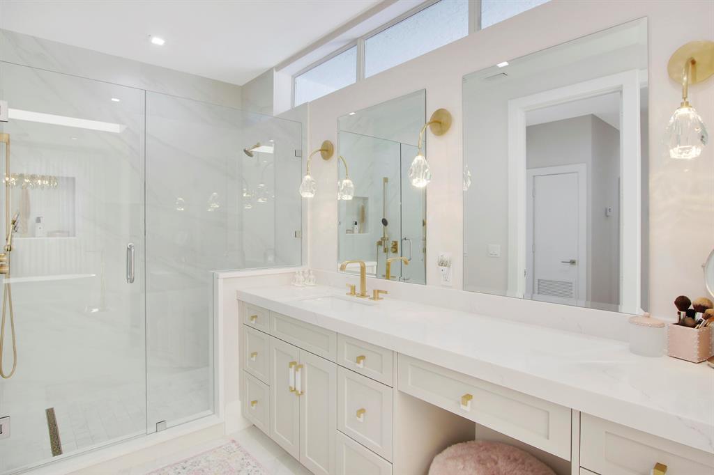 ADMIRALS COVE PAR B REPL - Residential