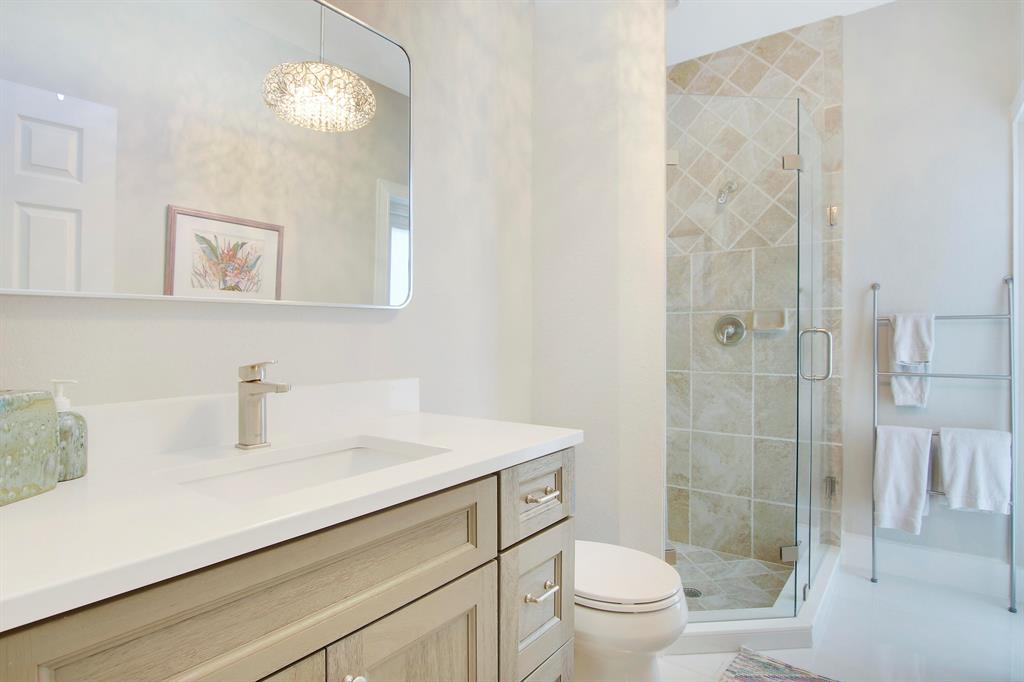 ADMIRALS COVE PAR B REPL - Residential