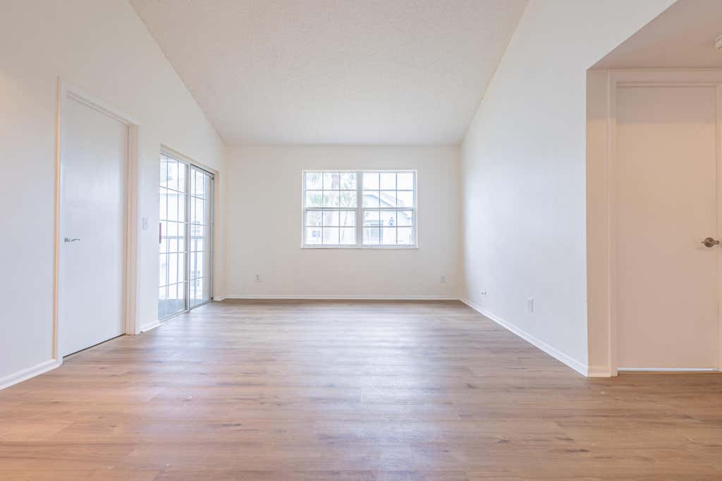 Photo of 1635 SE GREEN ACRES CIR #DD201, Port Saint Lucie, FL 34952 (MLS # B26054241)