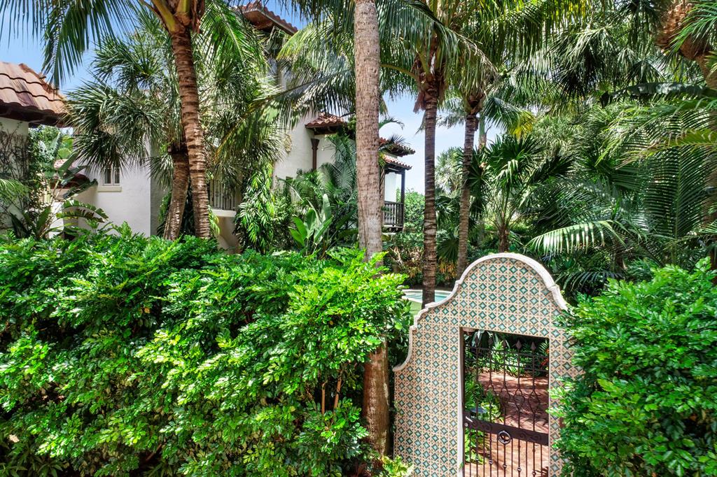 EL CID SECOND ADD - Residential