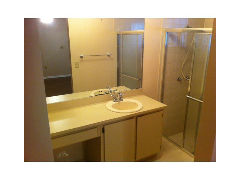 SHENANDOAH SECTION FOUR 1 - Residential Lease