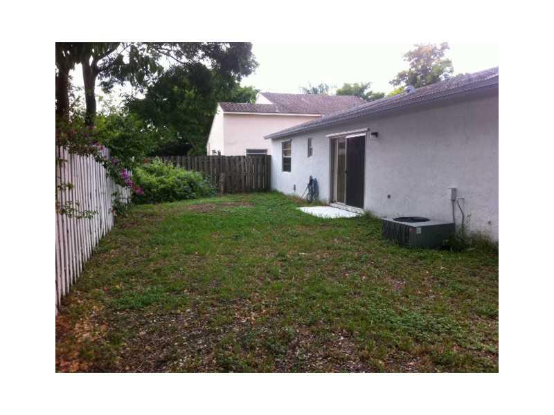 SHENANDOAH SECTION FOUR 1 - Residential Lease