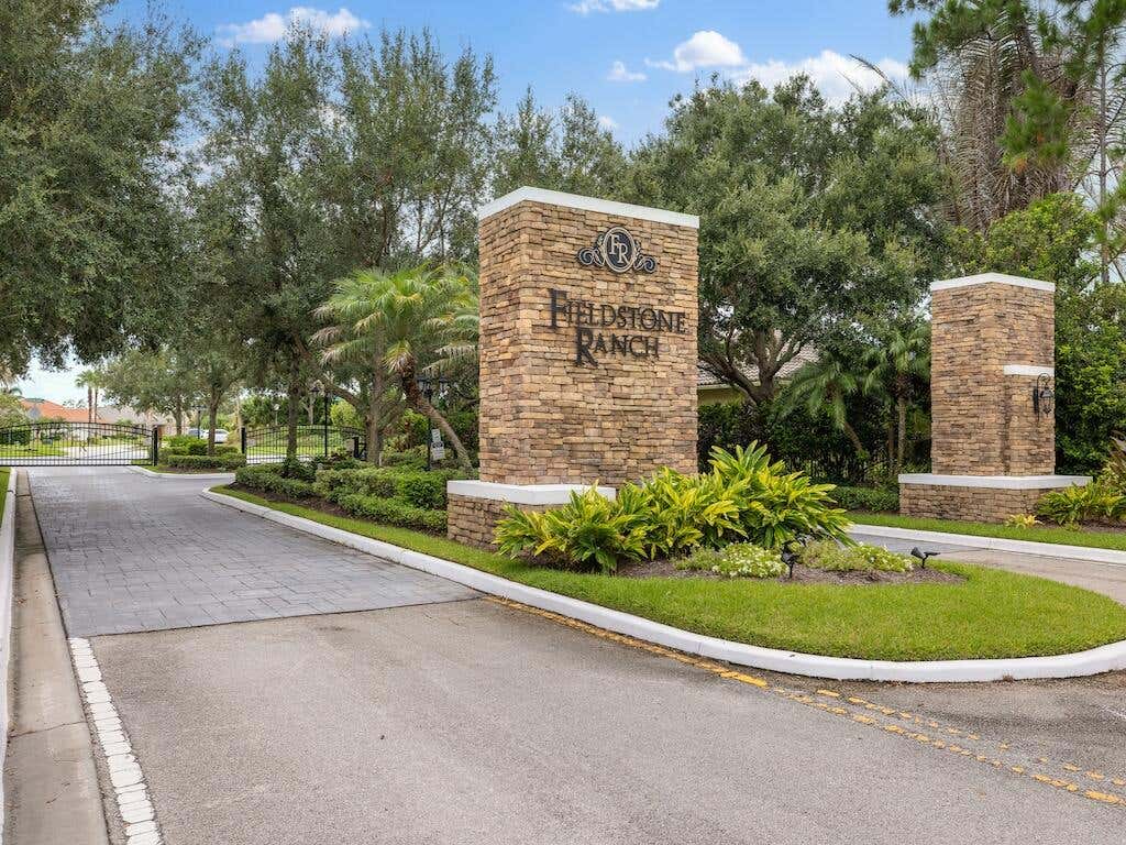 Photo of 6000 VENETTO Way, Vero Beach, FL 32967 (MLS # B26061029)