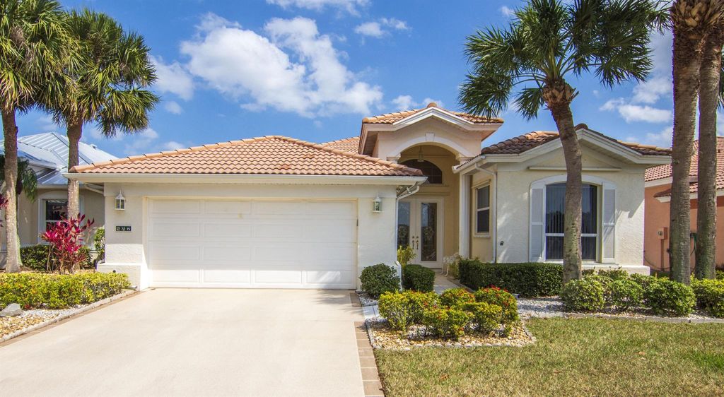Photo of 572 NW Lambrusco Drive, Port Saint Lucie, FL 34986 (MLS # R10977416)