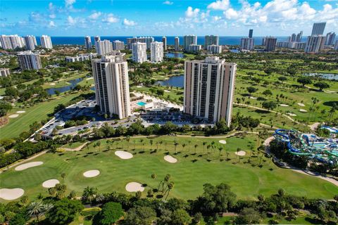 20329 W Country Club Dr 10 Miami FL 33180