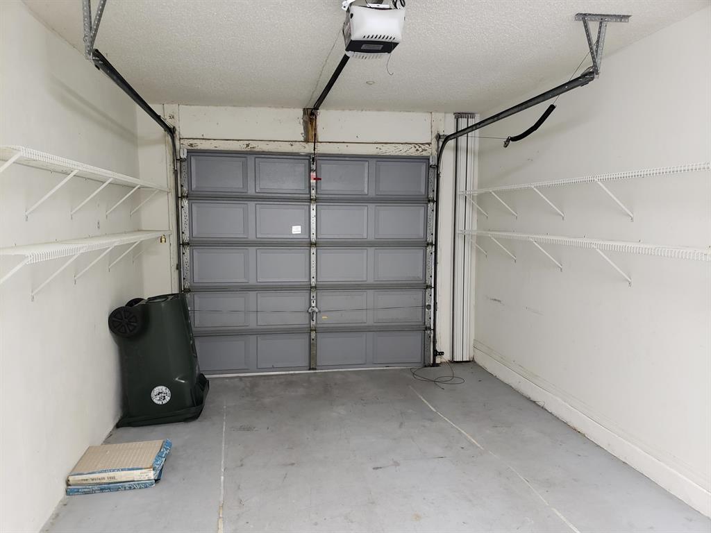 Clubside Pointe at Broken Sound - Residential