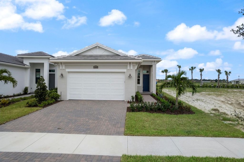 Photo of 12569 SW Leopold Way, Port Saint Lucie, FL 34987 (MLS # F10535722)