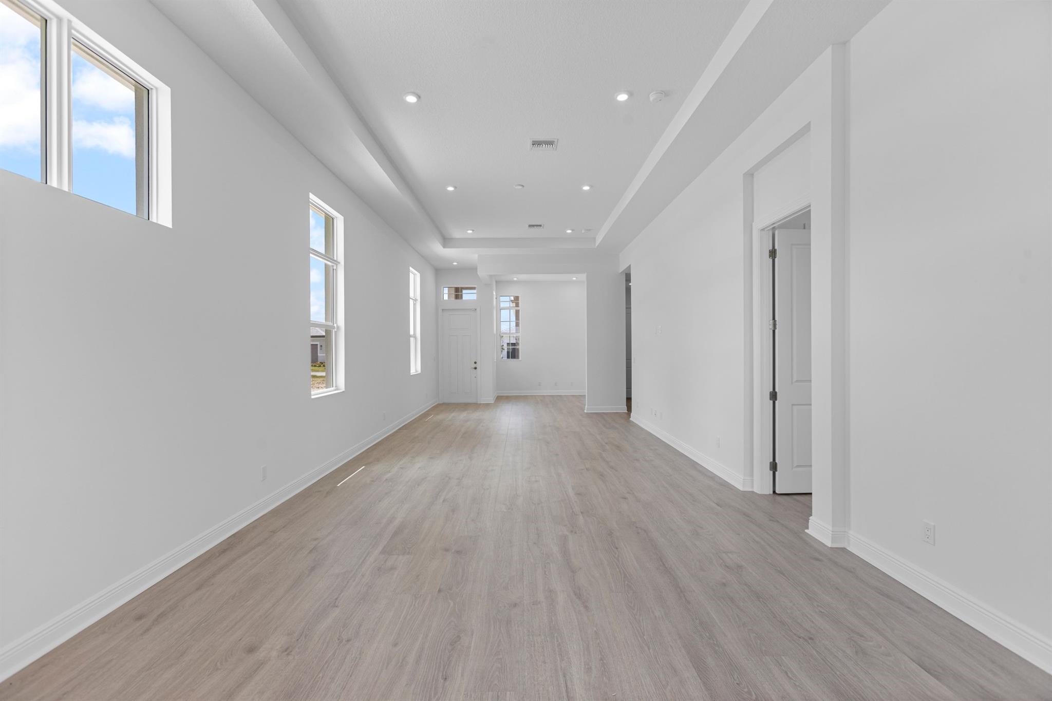 12569 SW LEOPOLD WAY