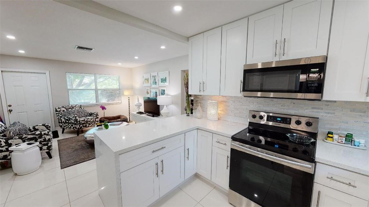 North Andrews Gardens 30- - Residential