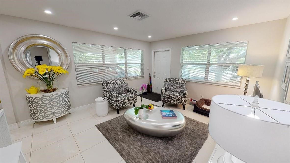 North Andrews Gardens 30- - Residential