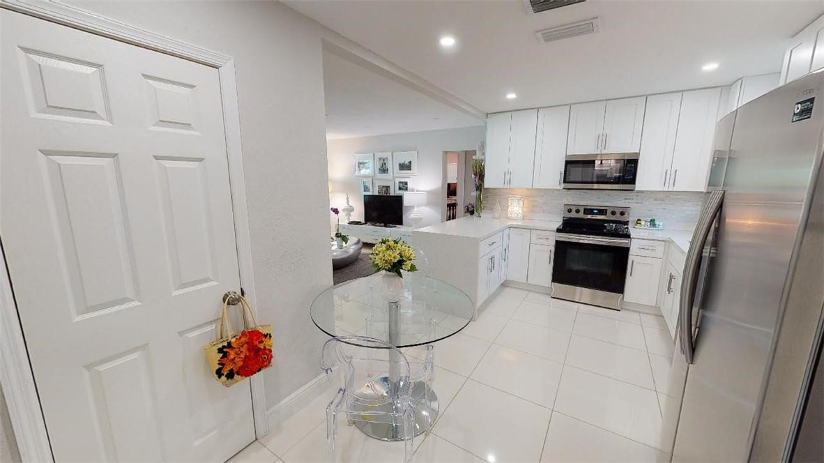 North Andrews Gardens 30- - Residential