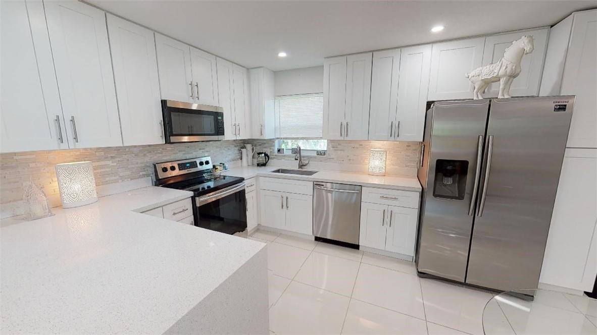 North Andrews Gardens 30- - Residential