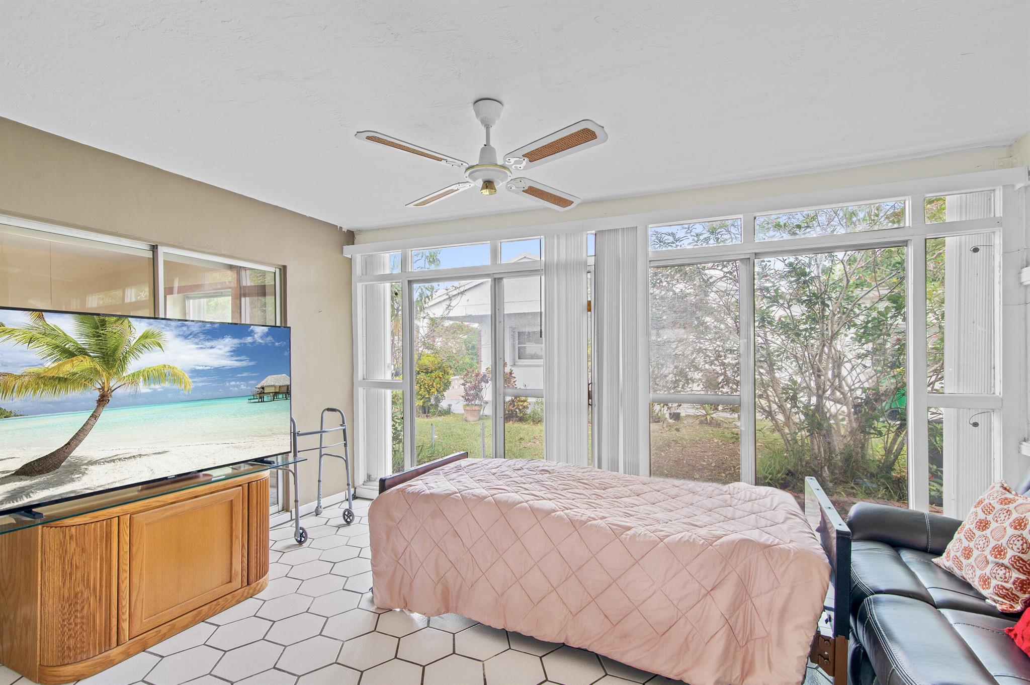 MAINLANDS OF TAMARAC LAKE - Residential