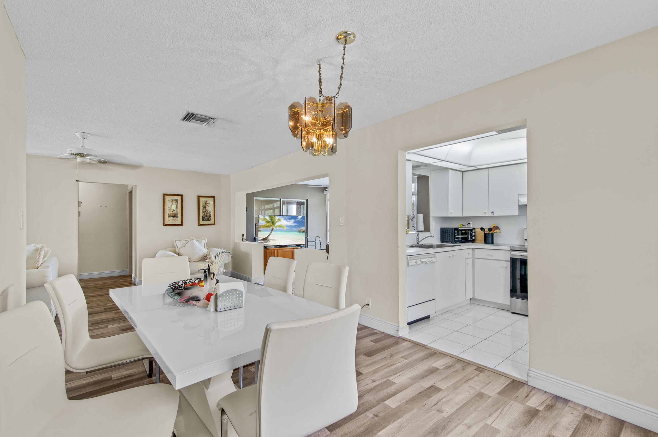 MAINLANDS OF TAMARAC LAKES - Residential