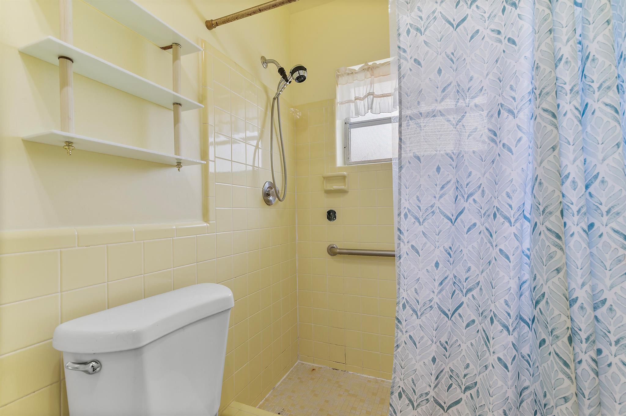 MAINLANDS OF TAMARAC LAKE - Residential