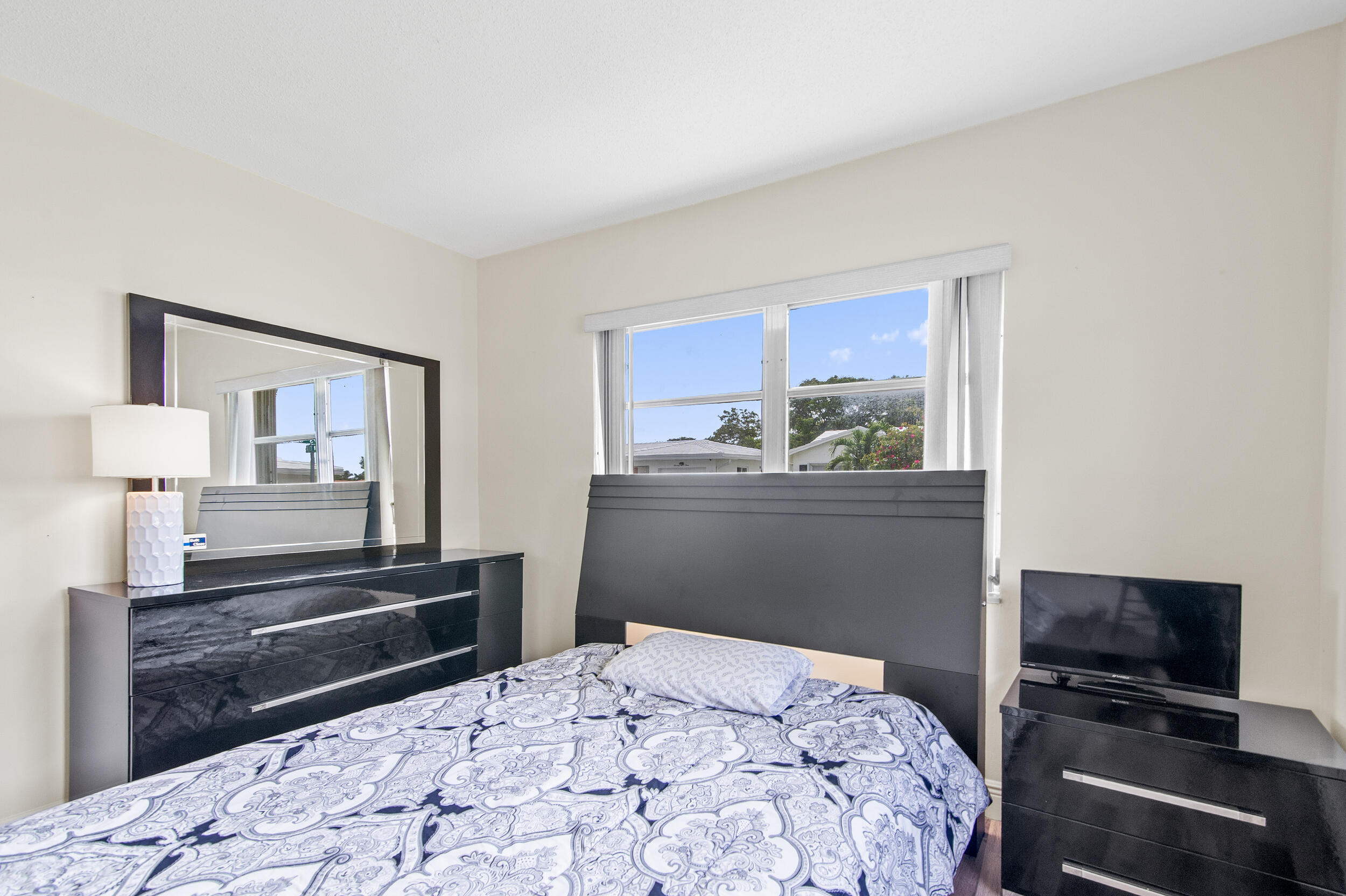 MAINLANDS OF TAMARAC LAKES - Residential