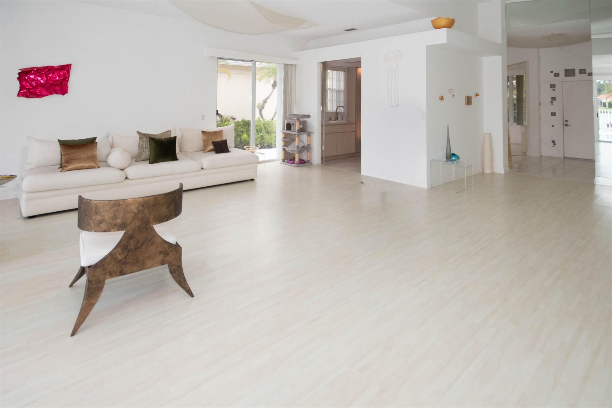 OAKS EAST - Residential