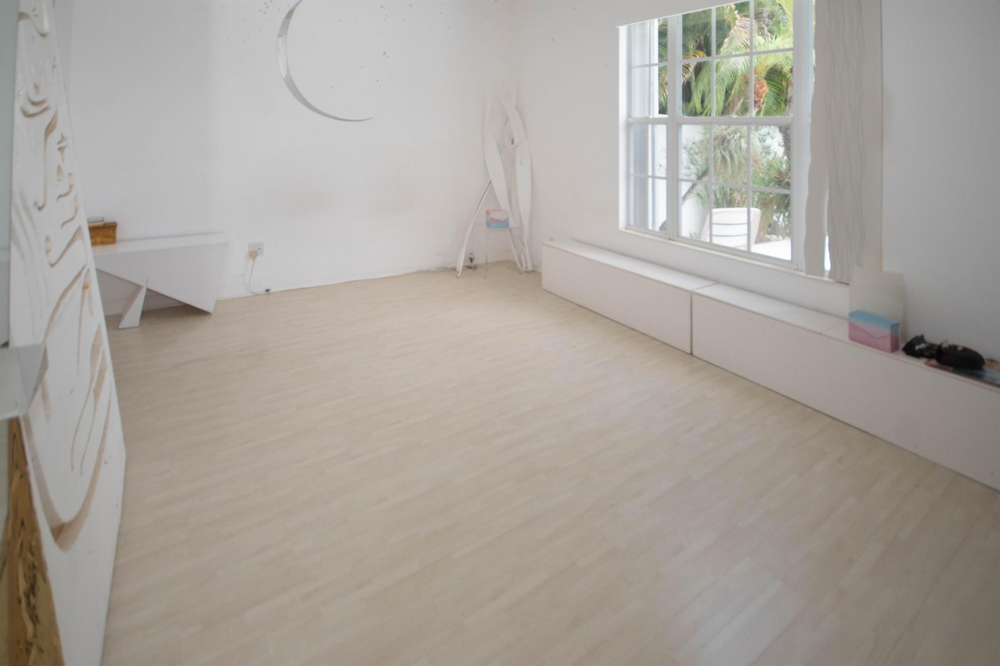 OAKS EAST - Residential