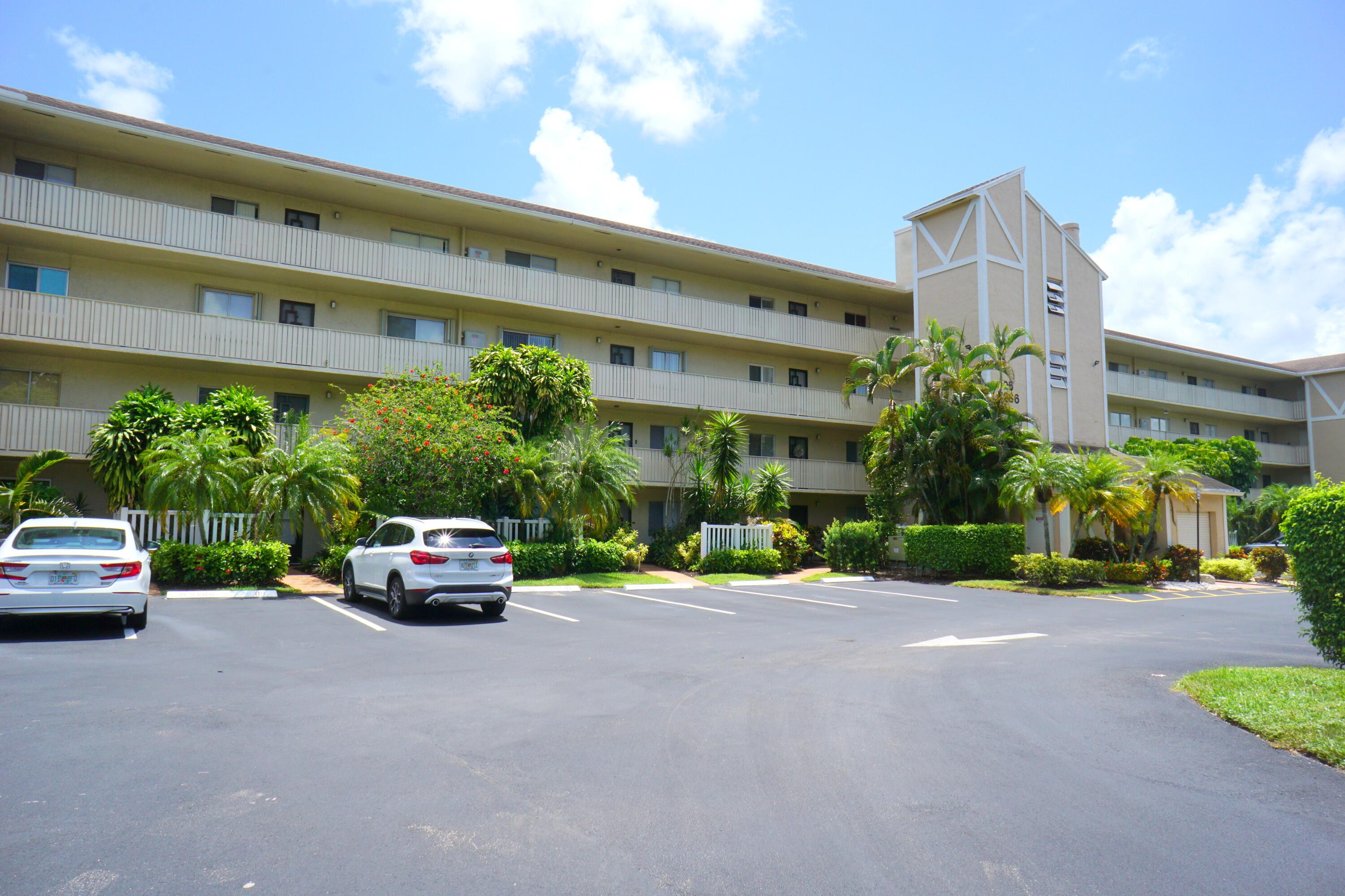 7286 HUNTINGTON Lane