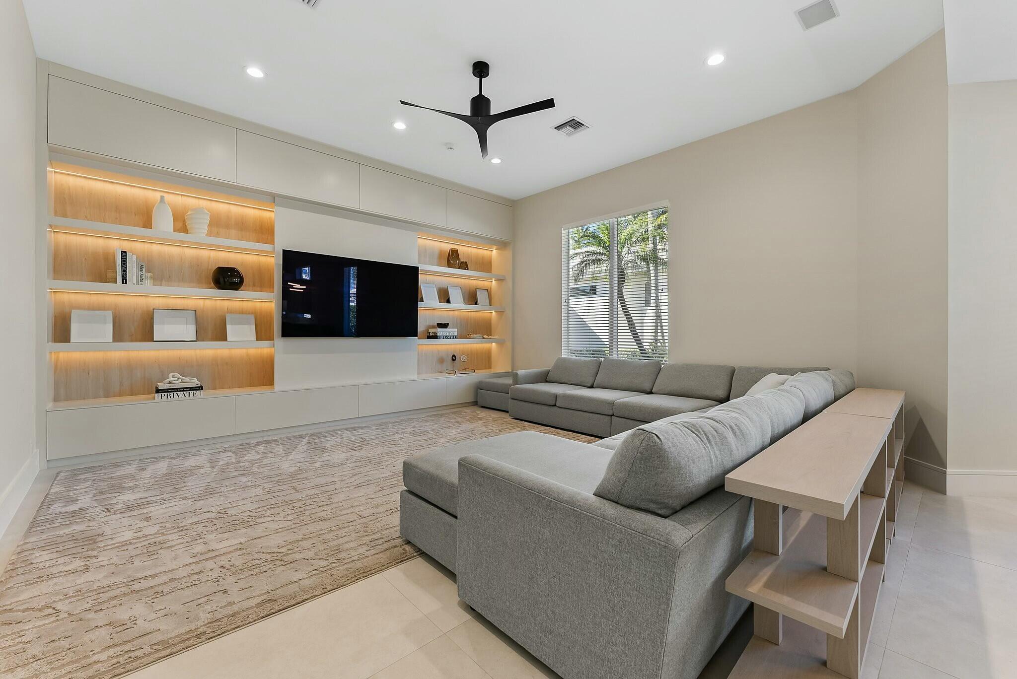 BALLENISLES - Residential