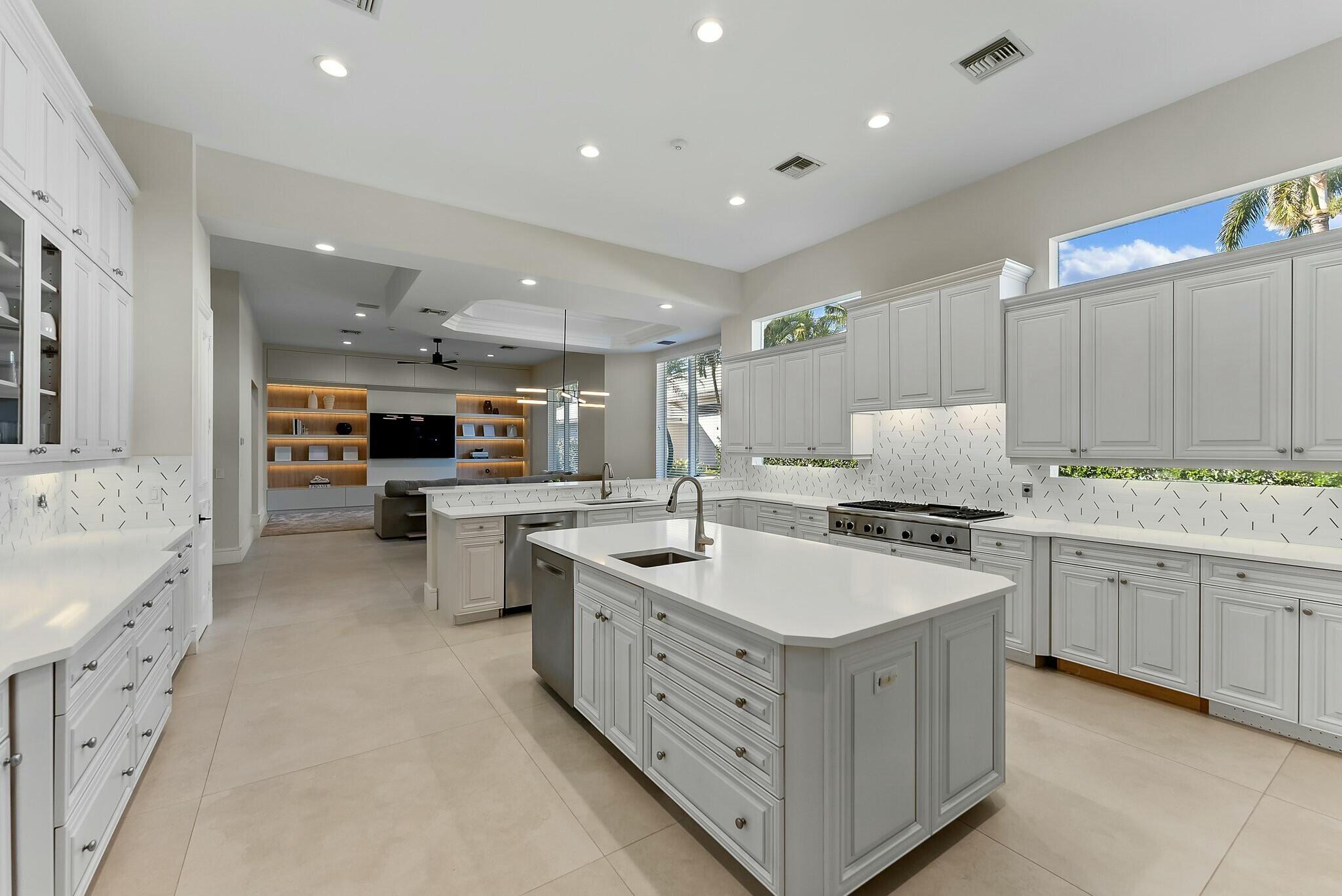 BALLENISLES - Residential