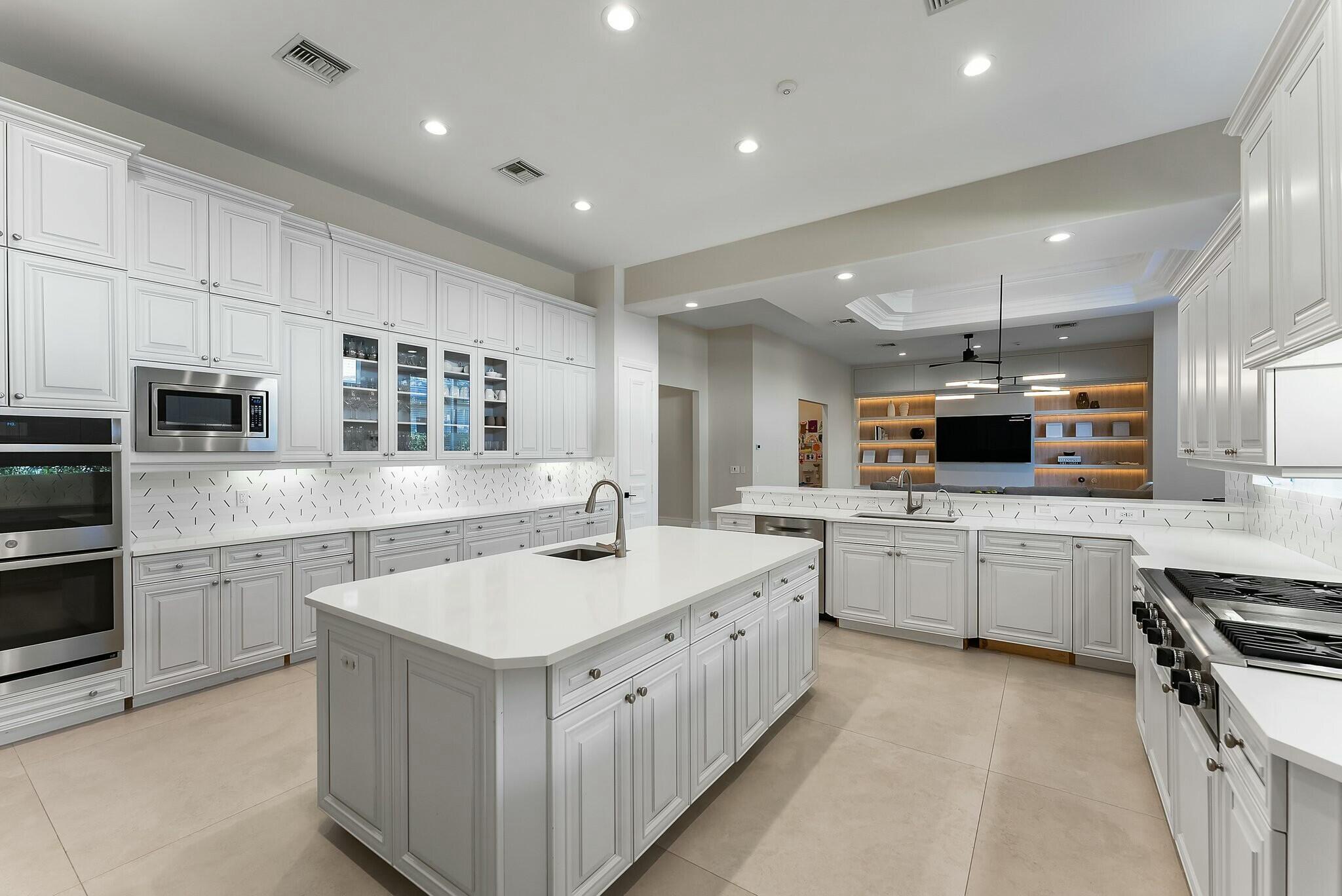 BALLENISLES - Residential