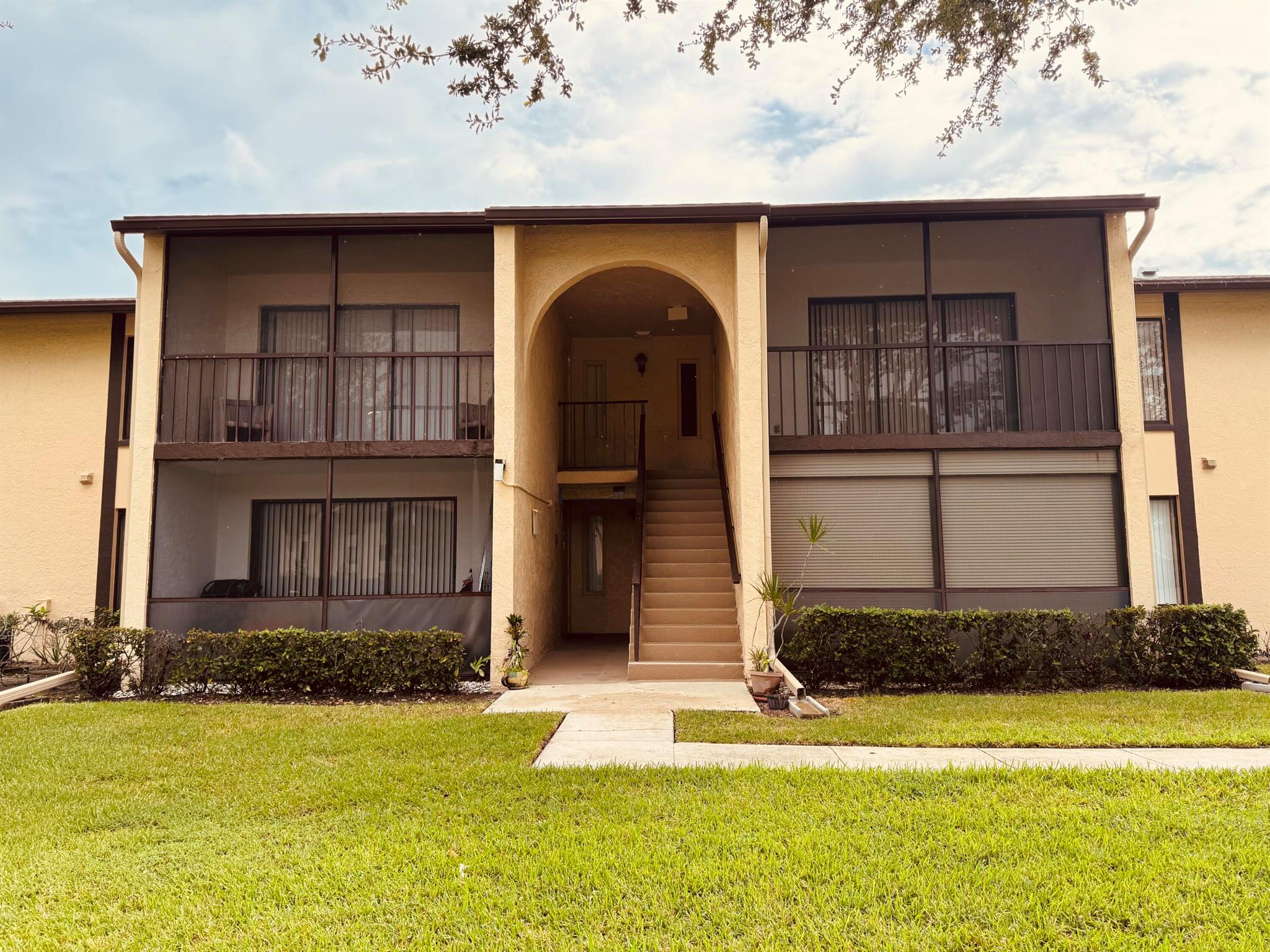 PINE RIDGE NORTH VILLAGE - Residential