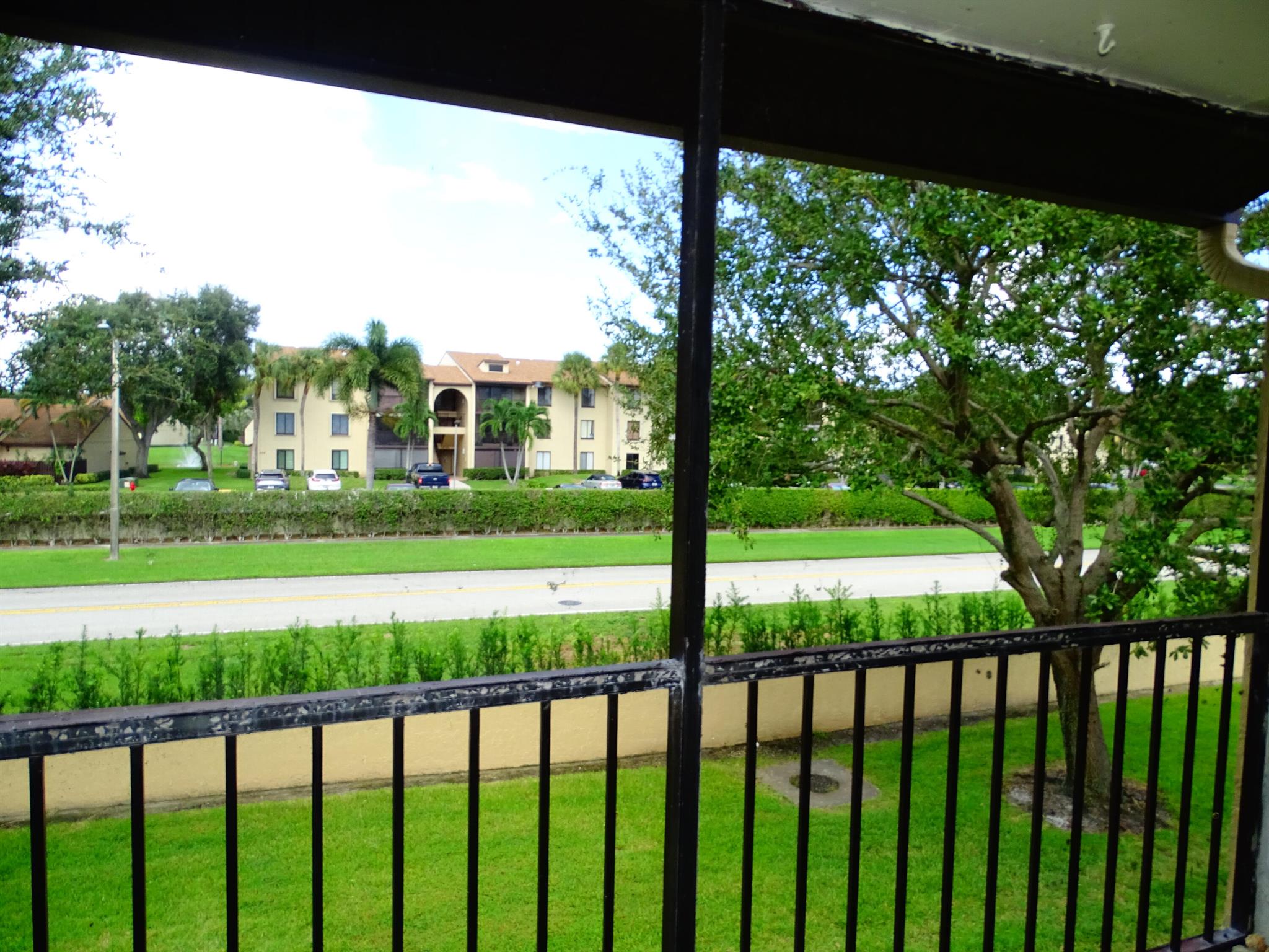 PINE RIDGE NORTH VILLAGE - Residential