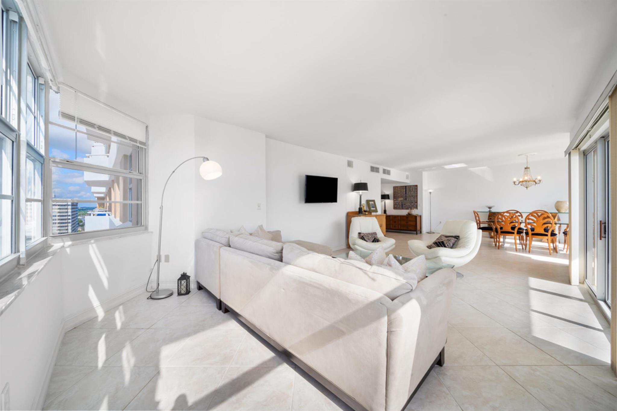 HEMISPHERES CONDO - Residential