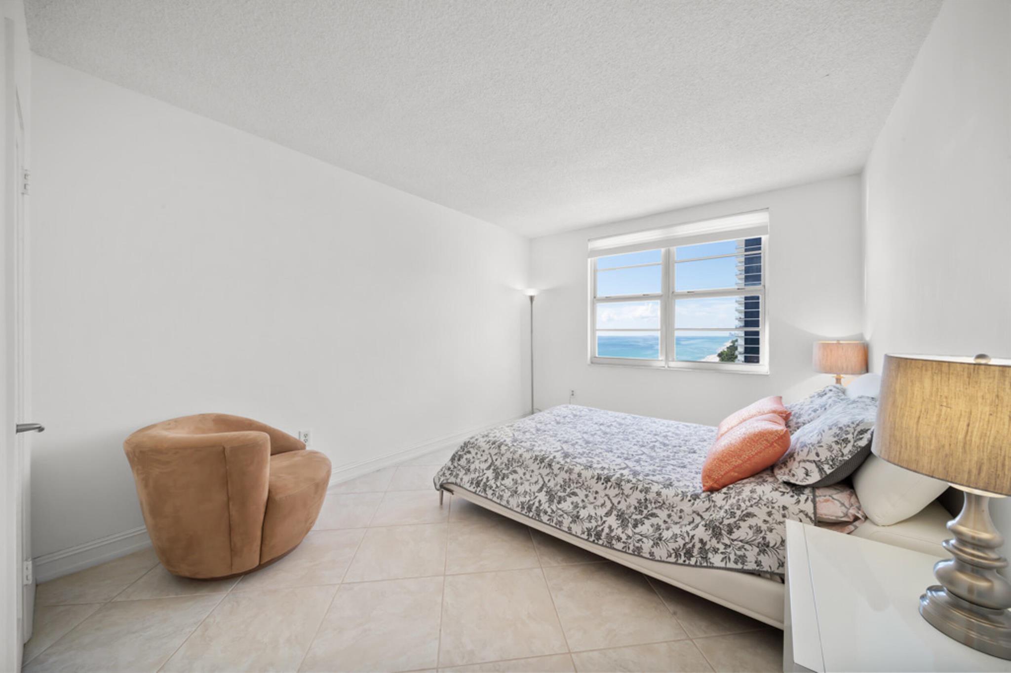 HEMISPHERES CONDO - Residential