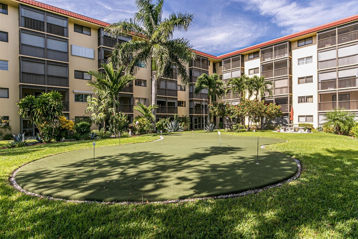 2601 NE 14th Street Causeway 445