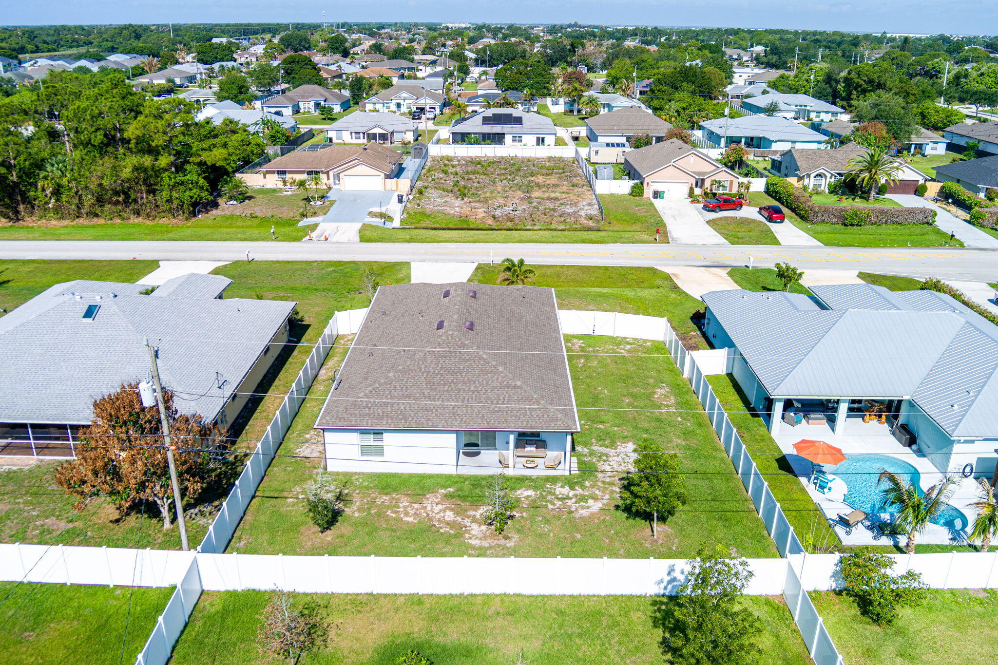 PORT ST LUCIE SECTION 33 - Residential