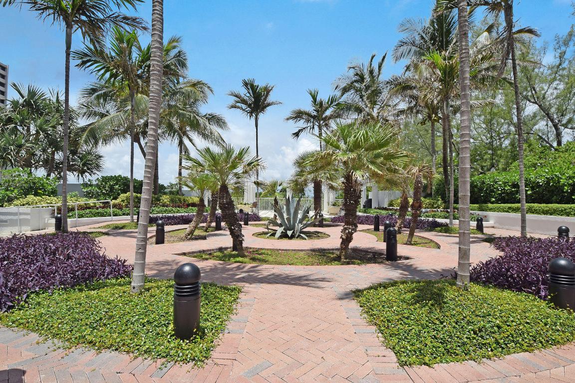 BEACH FRONT AT SINGER ISLAND CONDO - Residential