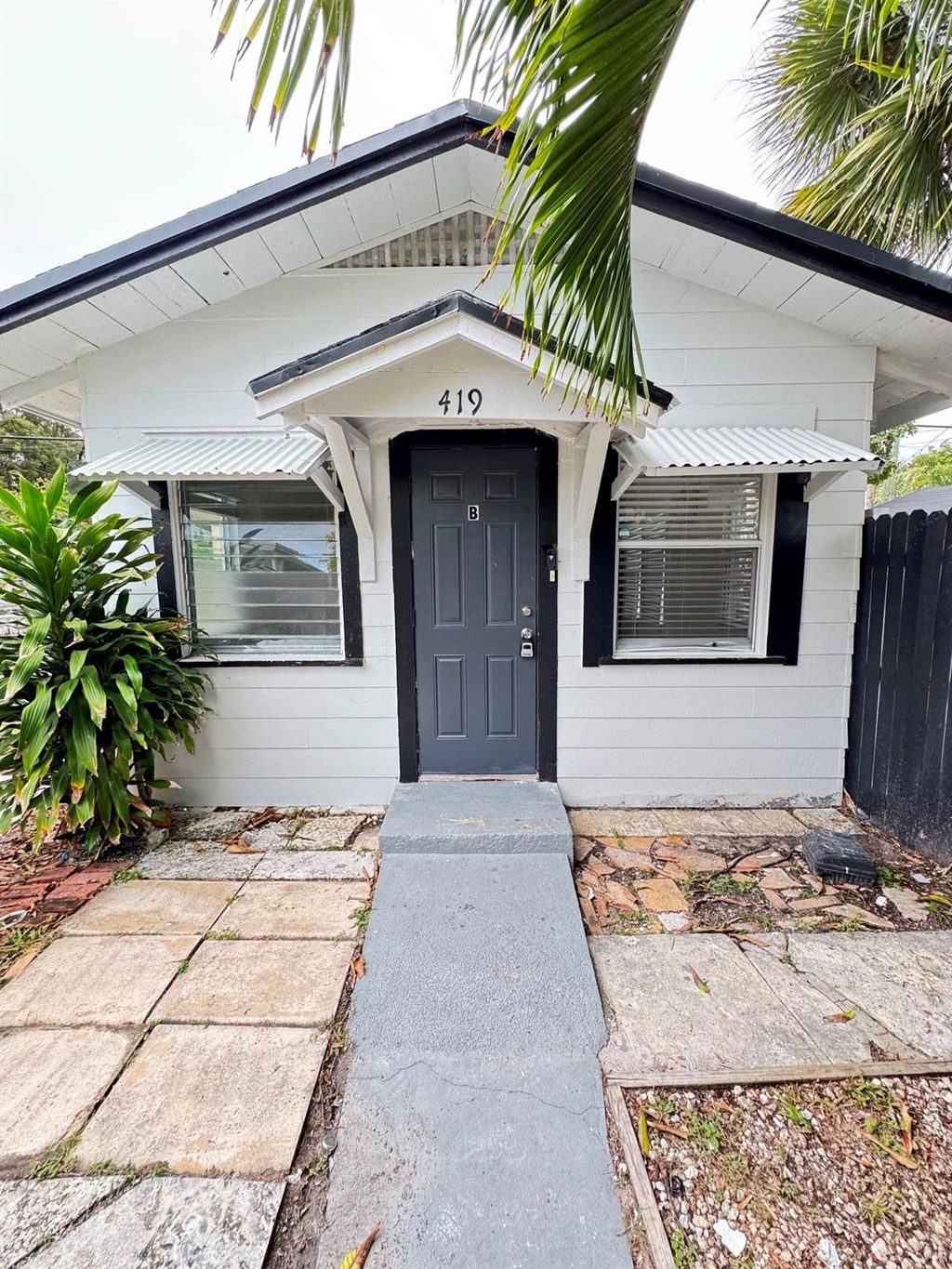 Photo of 419 M Street #B, Lake Worth Beach, FL 33460 (MLS # F10482728)