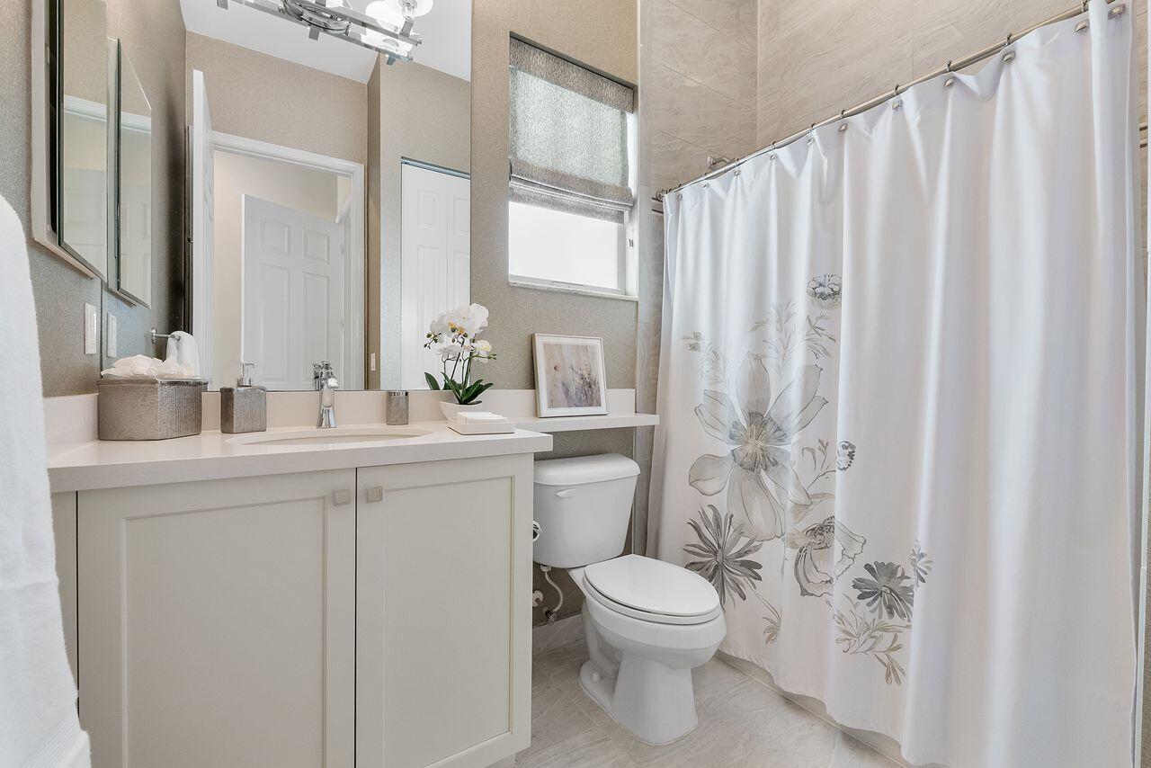 VALENCIA COVE AGR PUD SOUTH PL - Residential