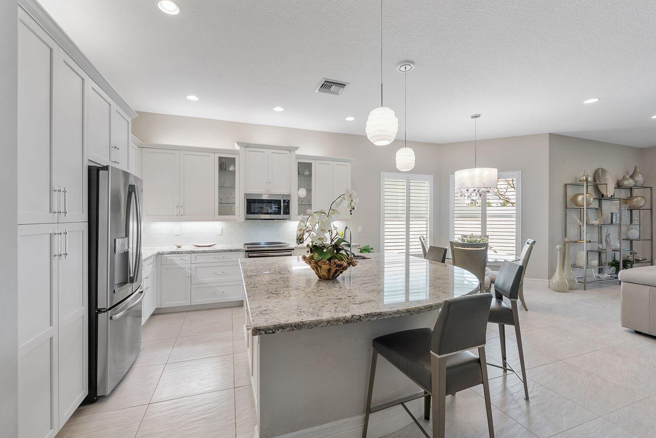 VALENCIA COVE AGR PUD SOUTH PL - Residential