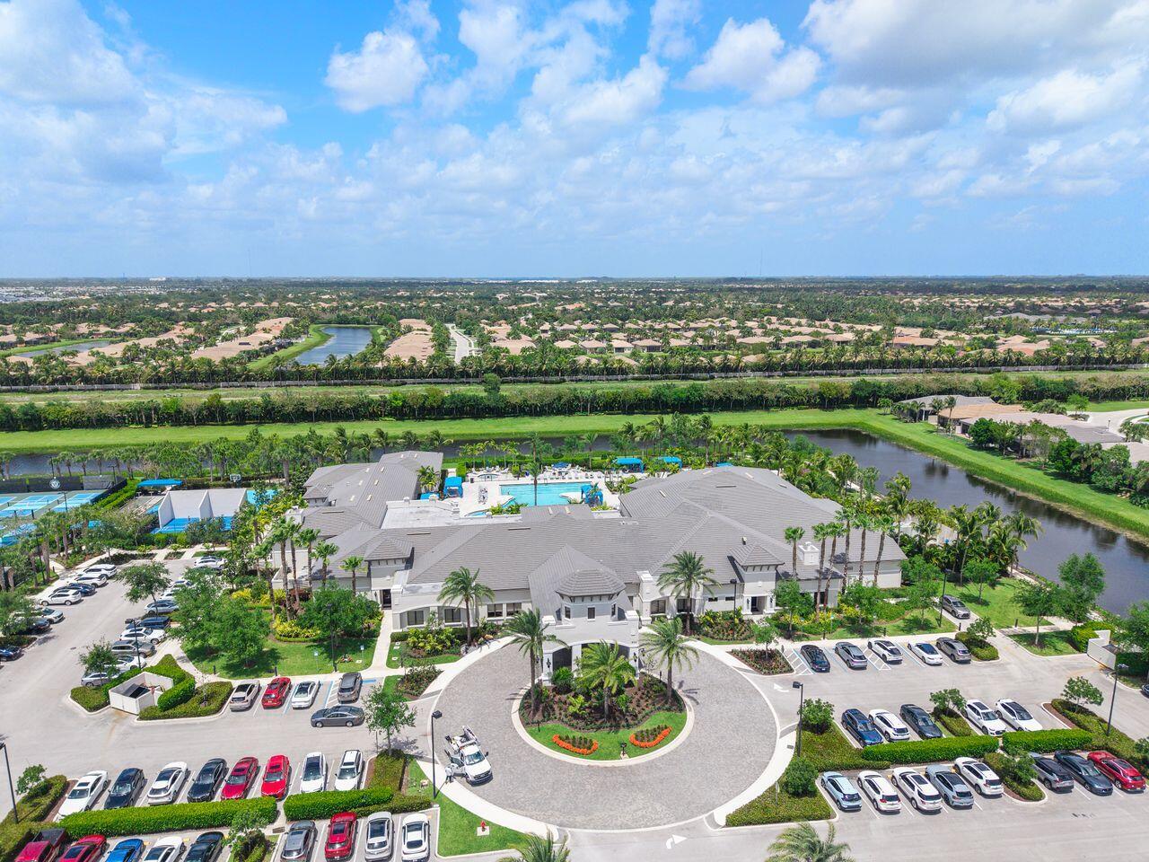 VALENCIA COVE AGR PUD SOUTH PL - Residential