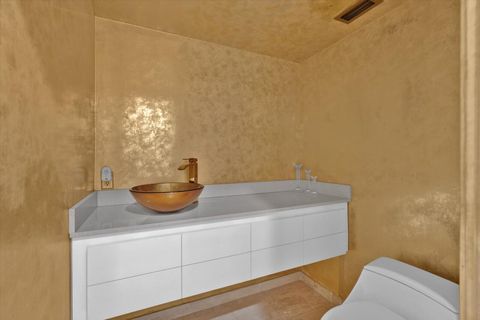 Tiny photo for 3500 N 45th Avenue, Hollywood, FL 33021 (MLS # B26052024)