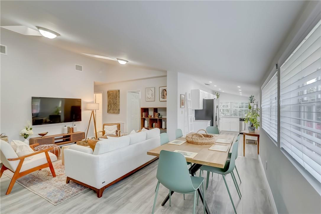 Hibiscus Park 23-29 B - Residential
