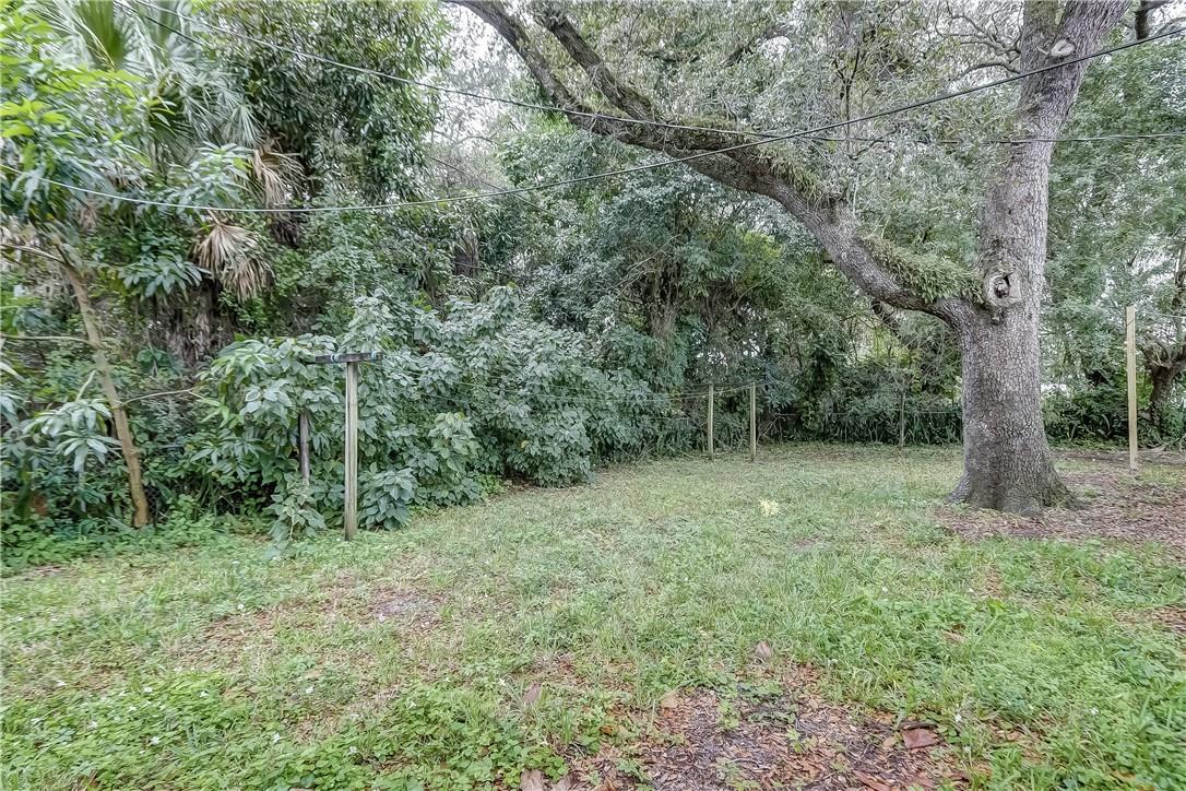Hibiscus Park 23-29 B - Residential