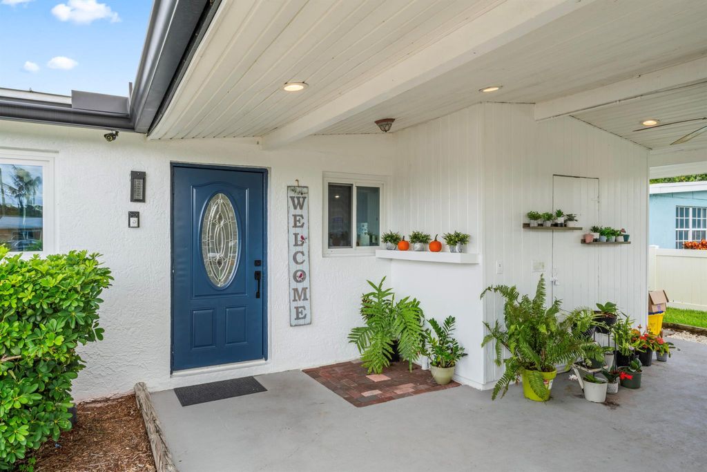 Photo of 759 Hibiscus Drive, Royal Palm Beach, FL 33411 (MLS # R11124115)