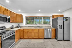 Avon Isles 40-31 B - Residential Lease